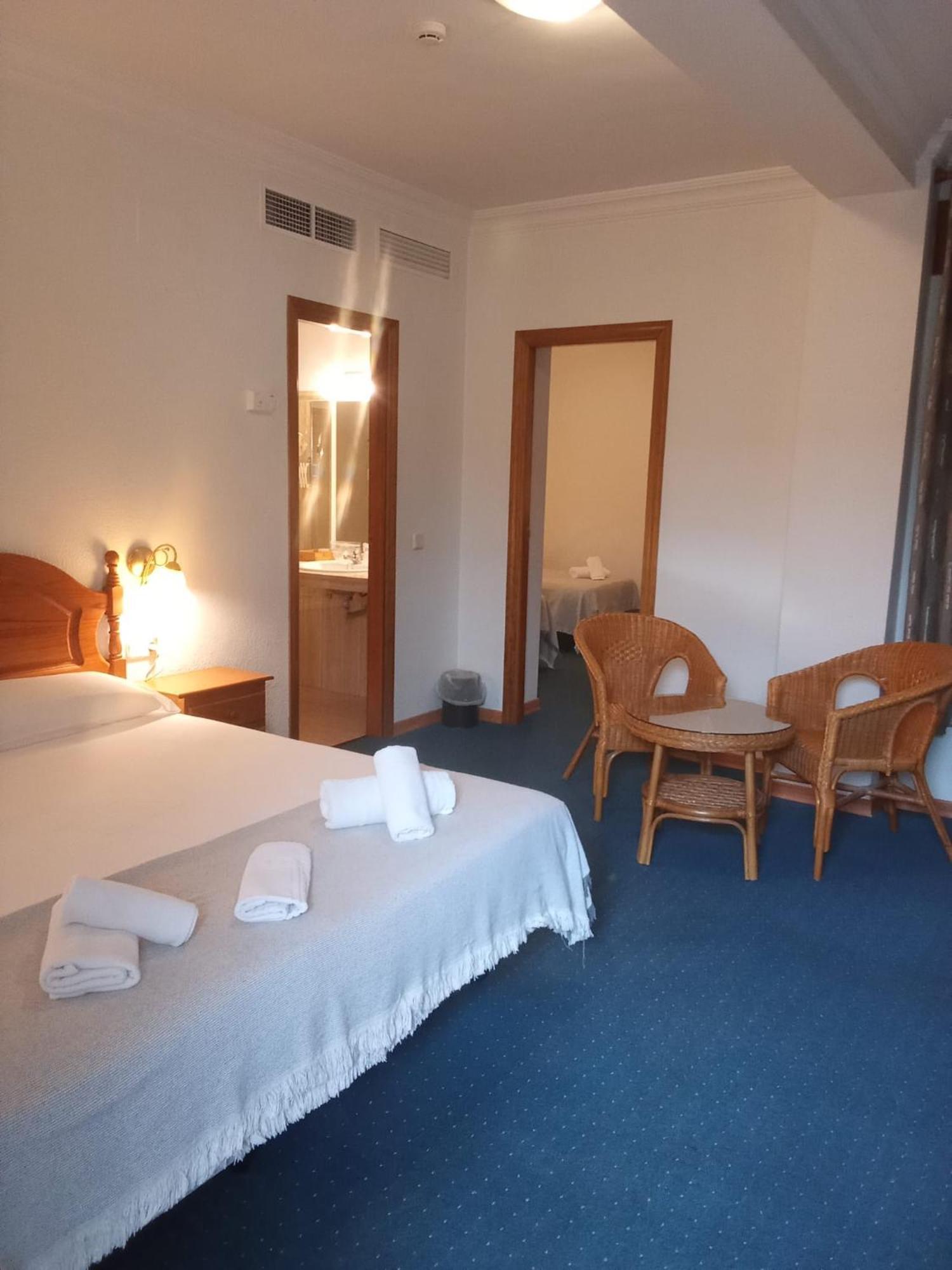 Hotel Mairena Mairena De Alcor Εξωτερικό φωτογραφία