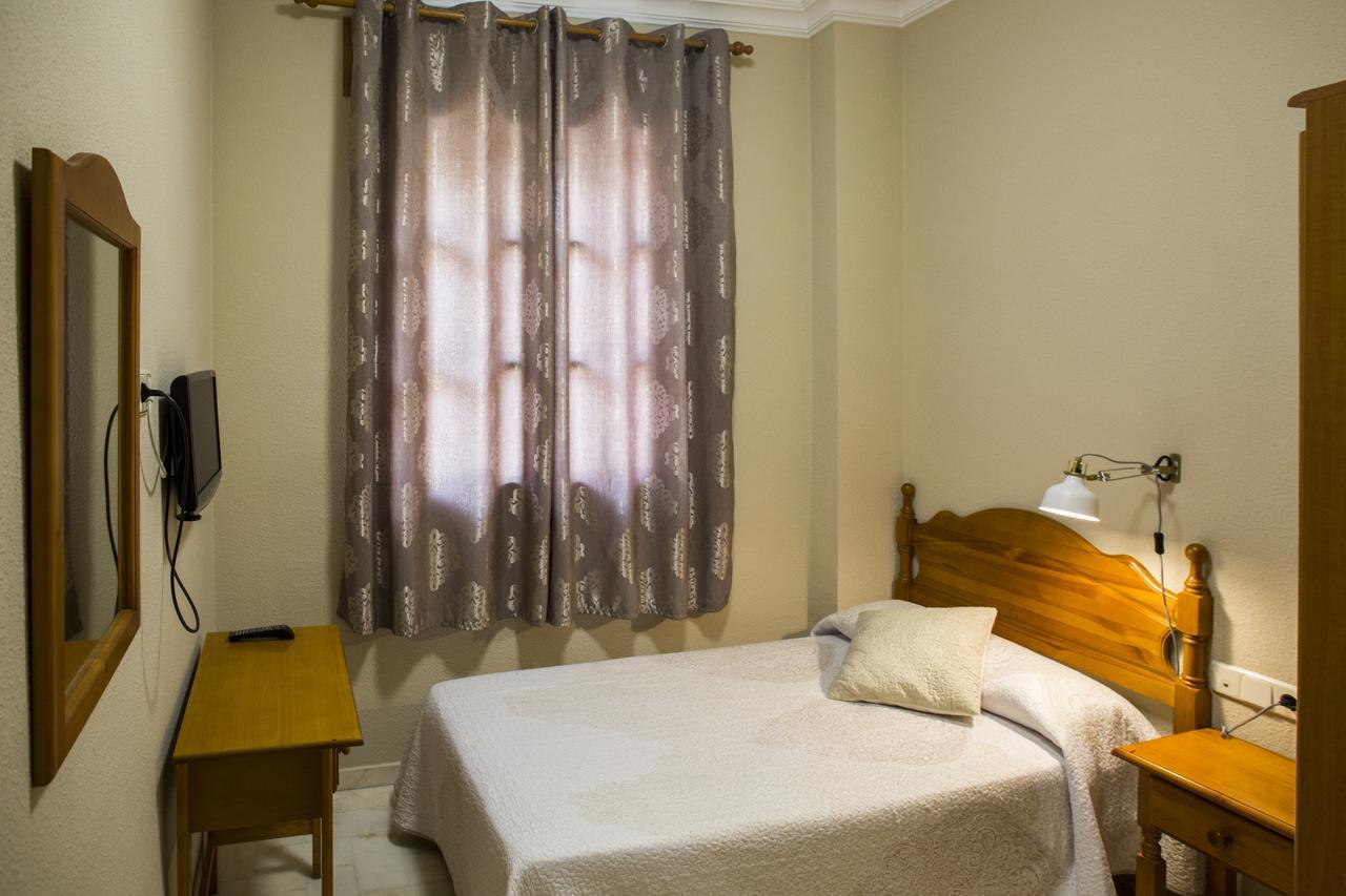 Hotel Mairena Mairena De Alcor Εξωτερικό φωτογραφία