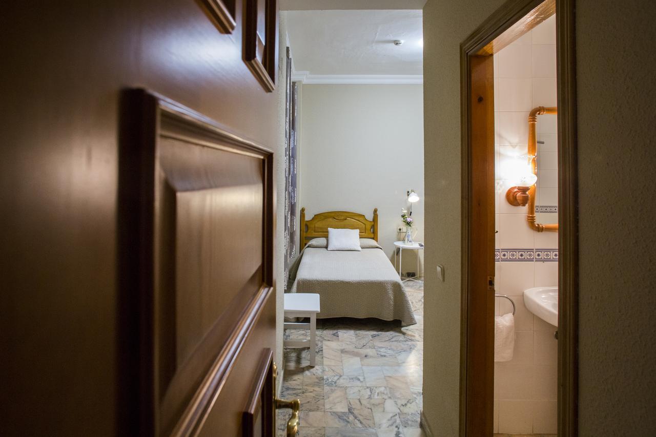 Hotel Mairena Mairena De Alcor Εξωτερικό φωτογραφία